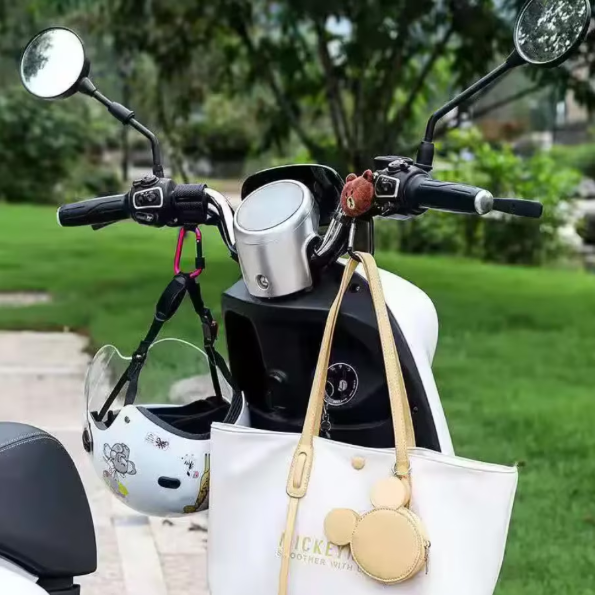 Carlig de transportat genti/saci multifunctional pentru biciclete